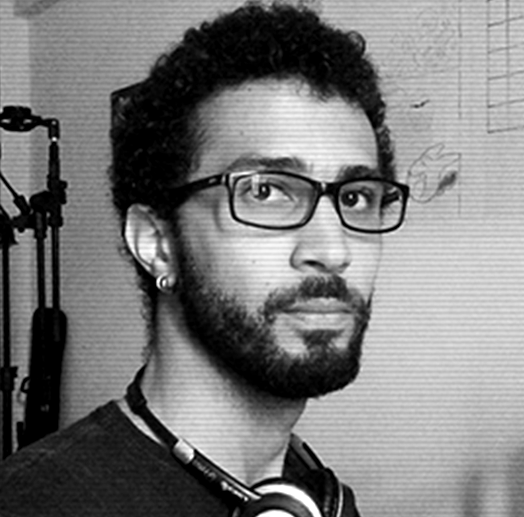 VICENTE REIS Sound designer e professor no Centro de Cultura, Linguagens e Tecnologias Aplicadas - UFRB.