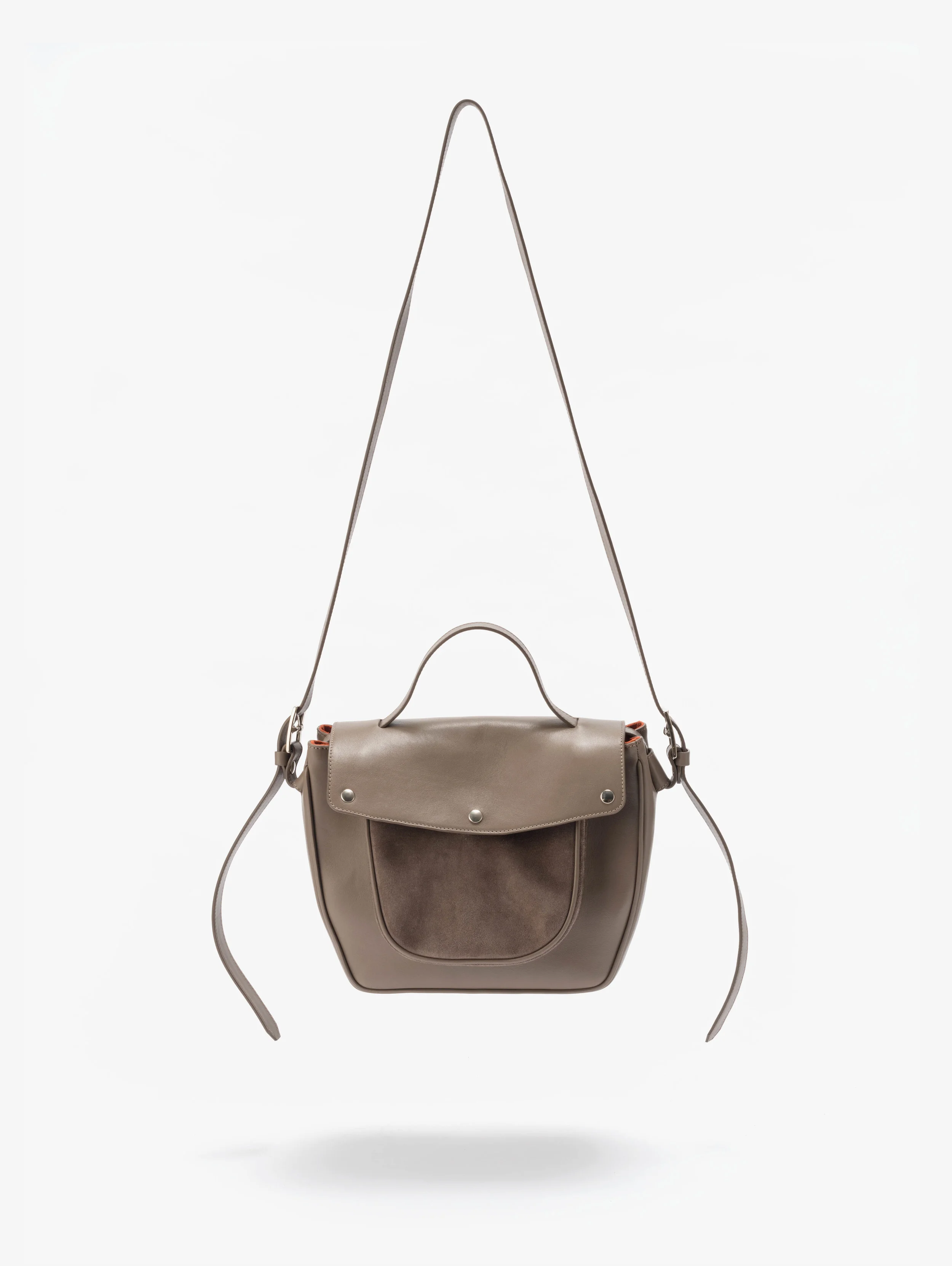 Laura Margna leather goods - Front of the Vis-à-Vis Bag - Taupe