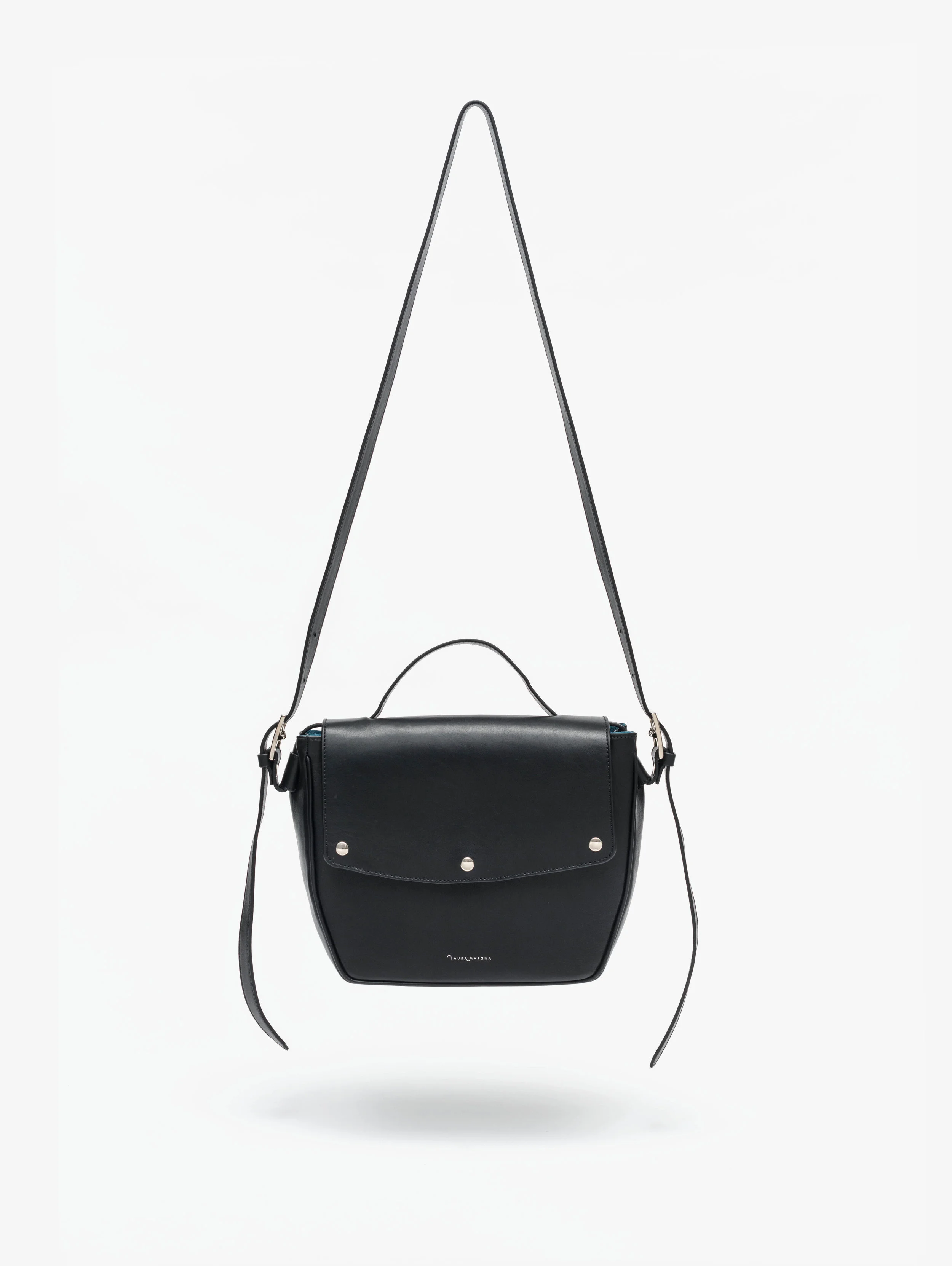 laura-margna_vis-a-vis-bag-black_03 Kopie.jpg