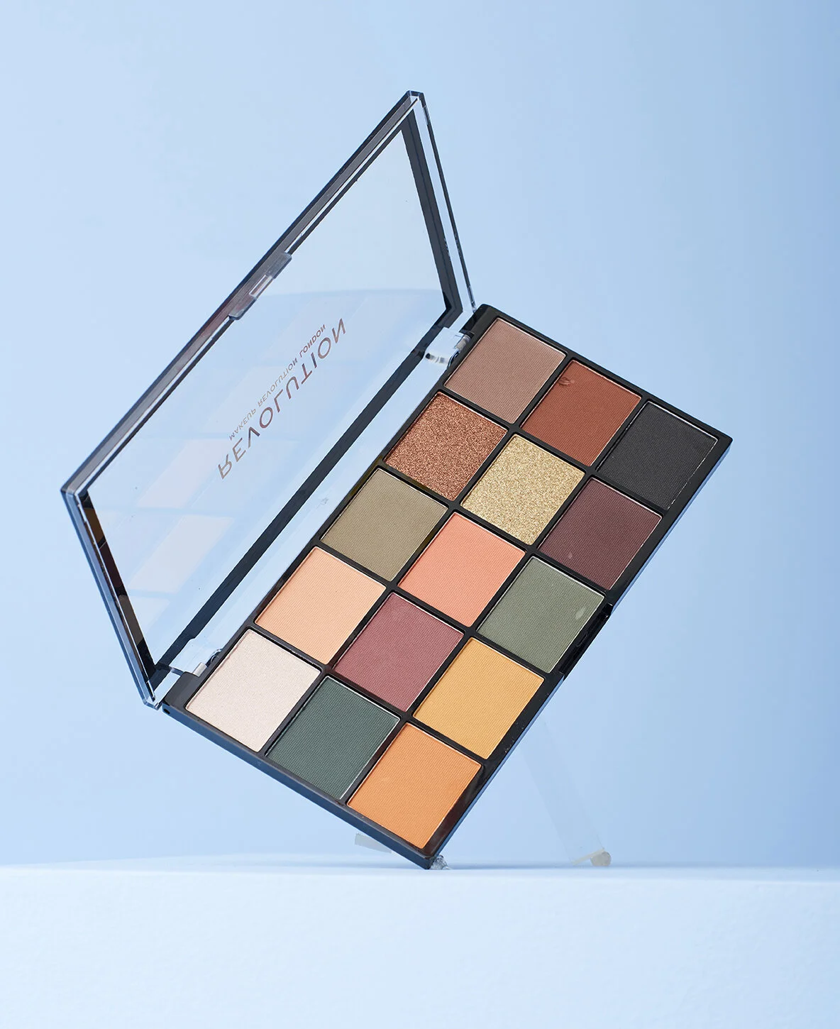 338727_MA_JW_Oct_Content_BEAUTY_Makeup_Pallette_0303-R_b.jpg