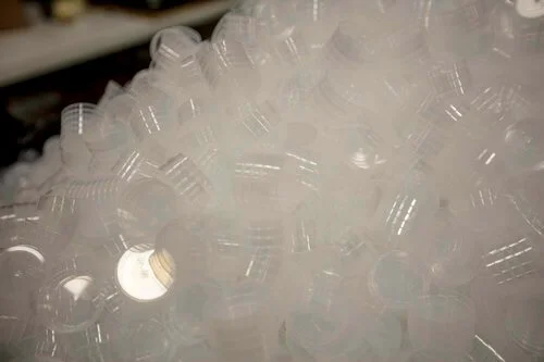 Plastic cup product freeform injection mold
