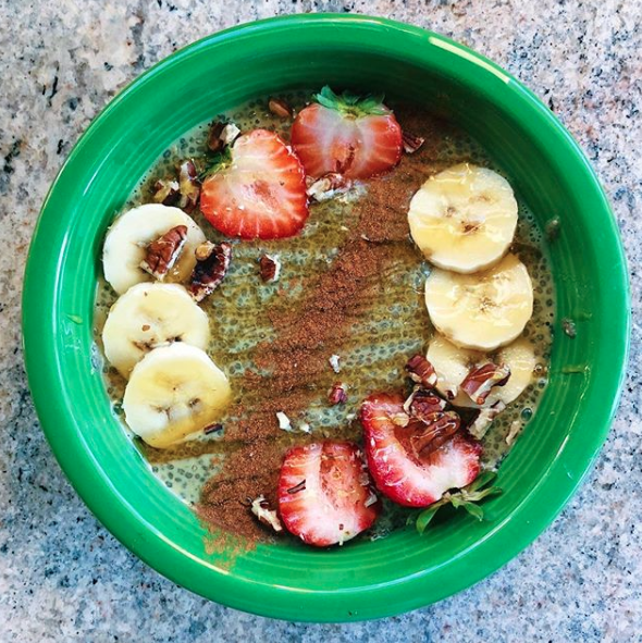 Matcha Chia Pudding: Breakfast or Snack for Natural Energy!
