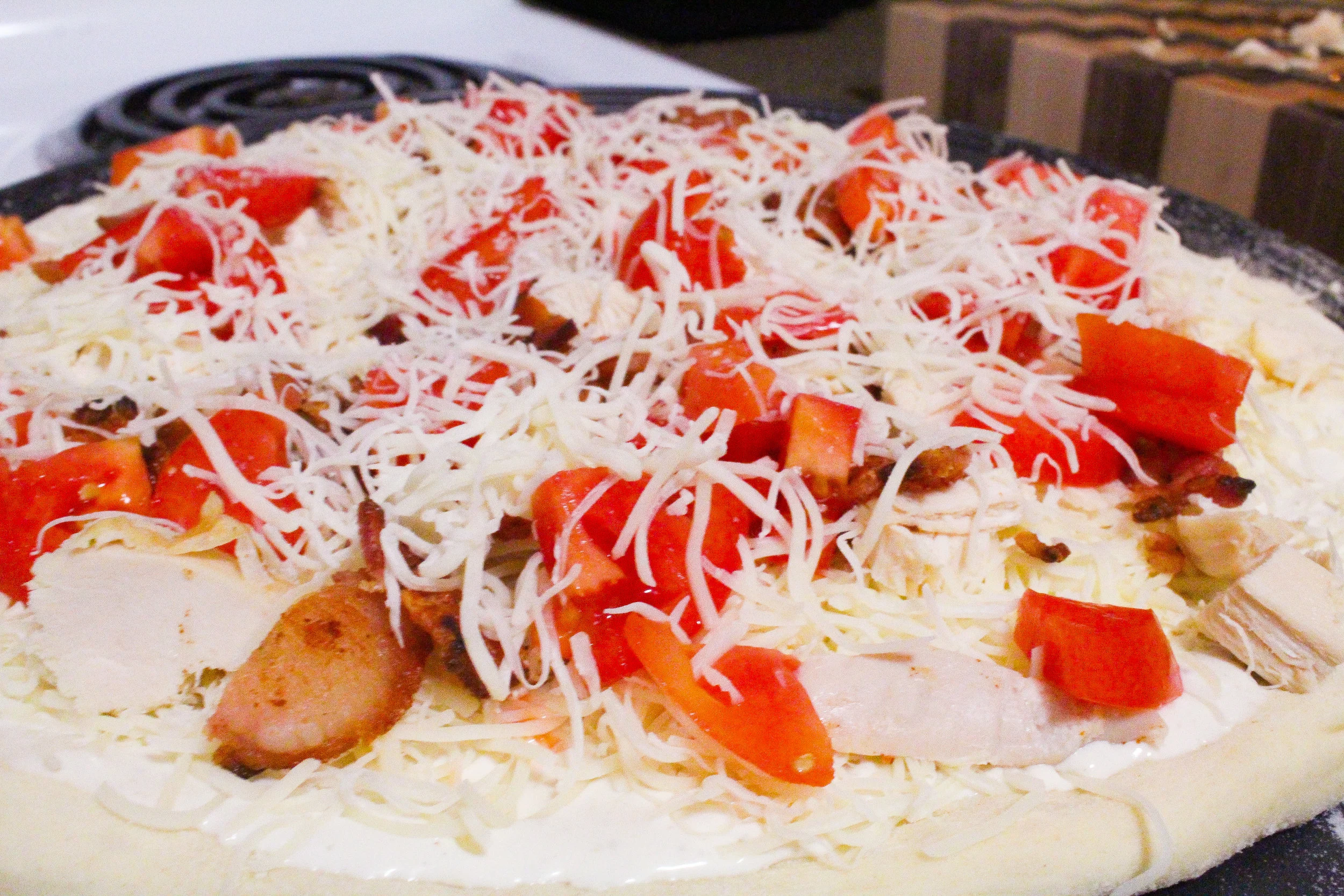 ChickenBaconRanchPizza2.jpg