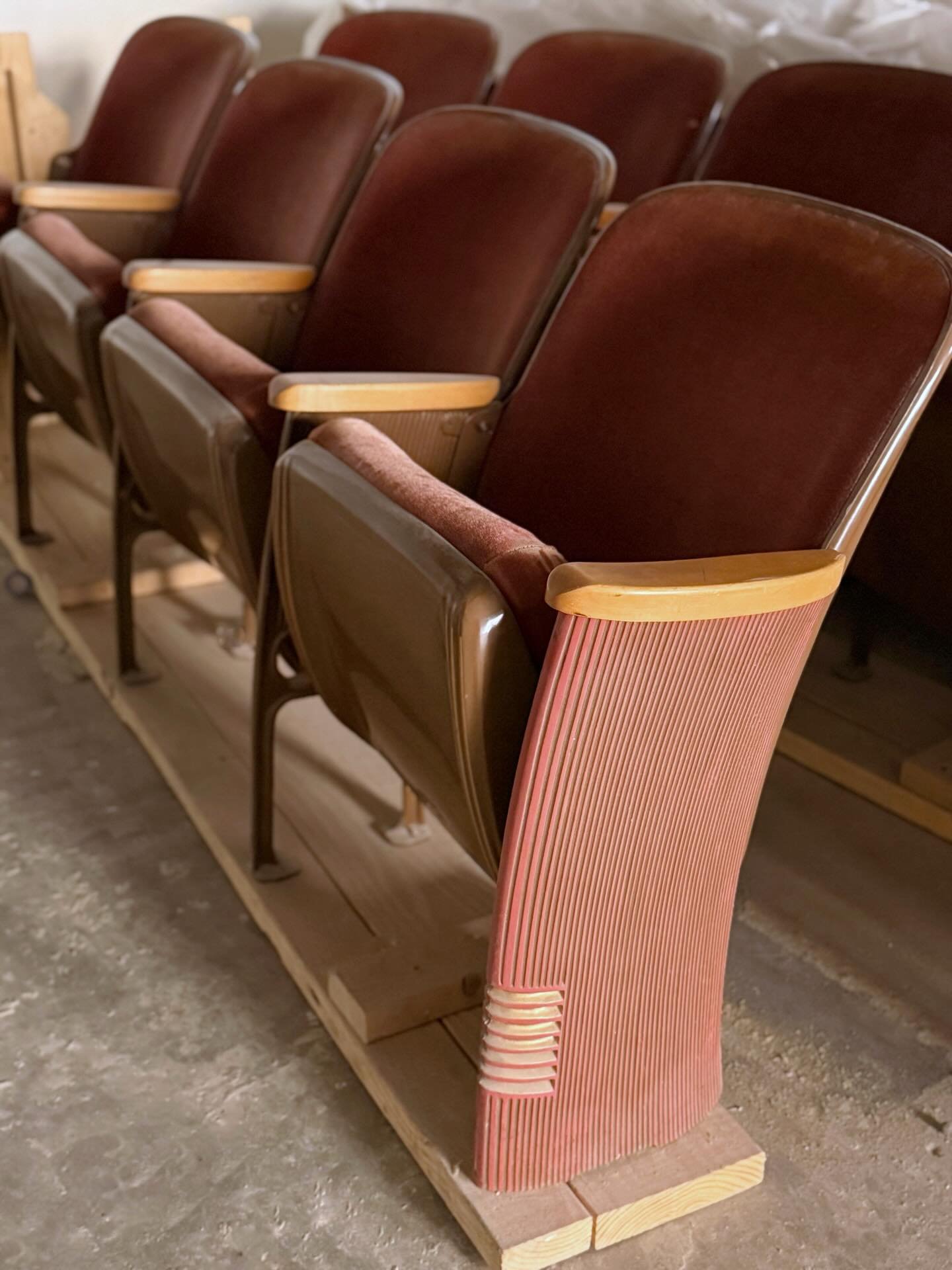 One of our favorite details: finding a dusty rose velvet almost indistinguishable from the original 1949 upholstery.
A quiet nod to craftsmanship and the building&rsquo;s Art Deco heritage, listed on the National Register of Historic Places.