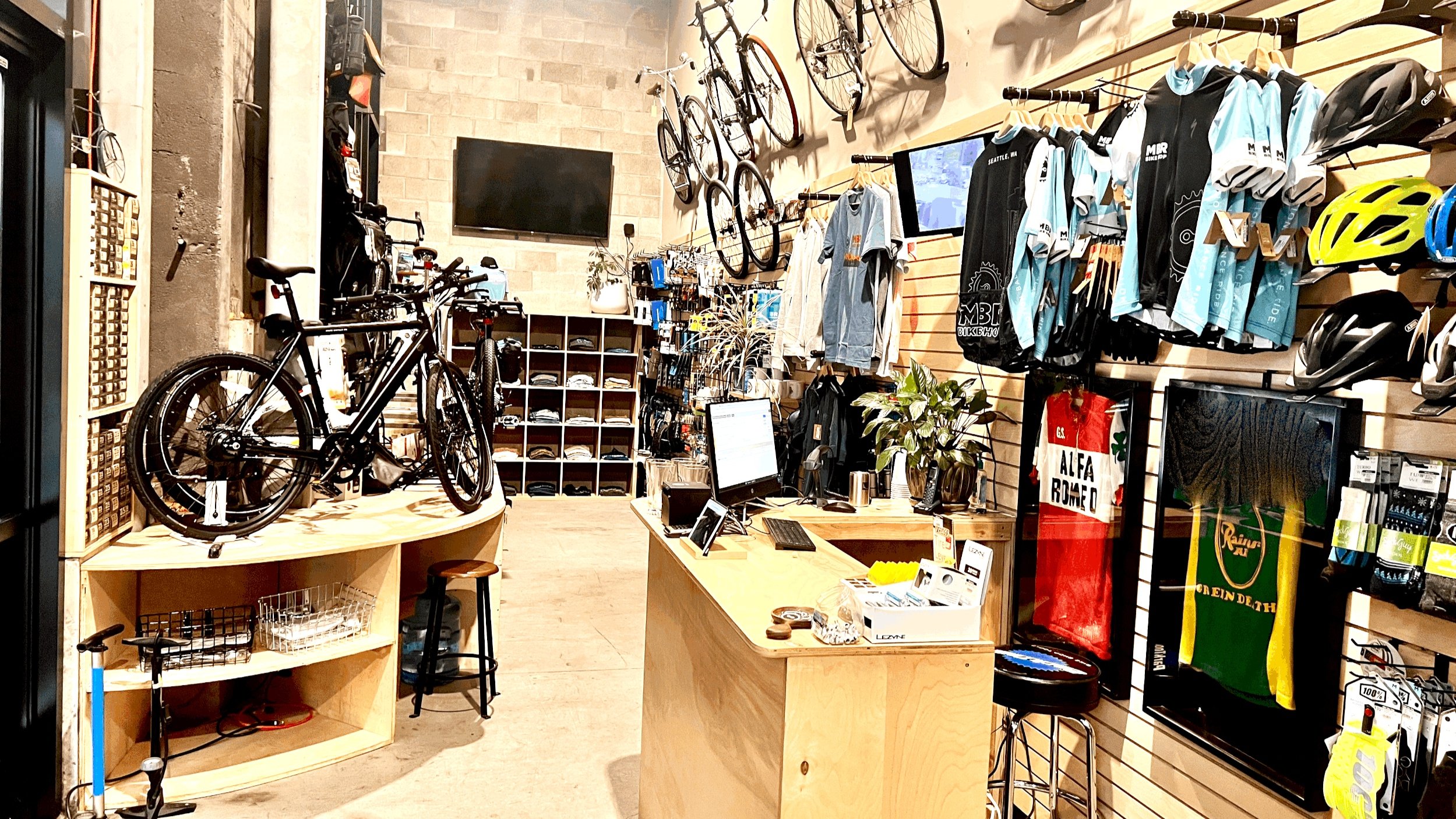 Mello Fellos Bike Shop
