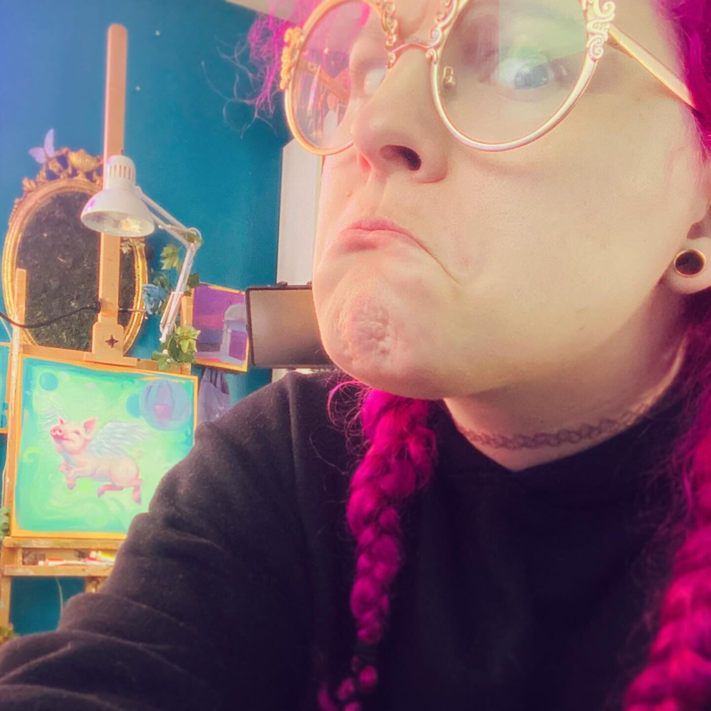 I heard somewhere in threads that I gotta post my gross studio selfies or else i&rsquo;m not a real artist. Please have this one while I wait for the gorilla suit to come in the mail 👀😂✨