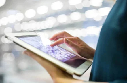 woman ipad.JPG