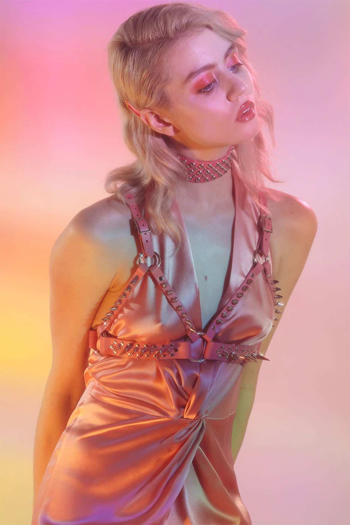 AlliSkyHosLeatherMegSarahElenaKulikova-14_0010_Layer 0.jpg