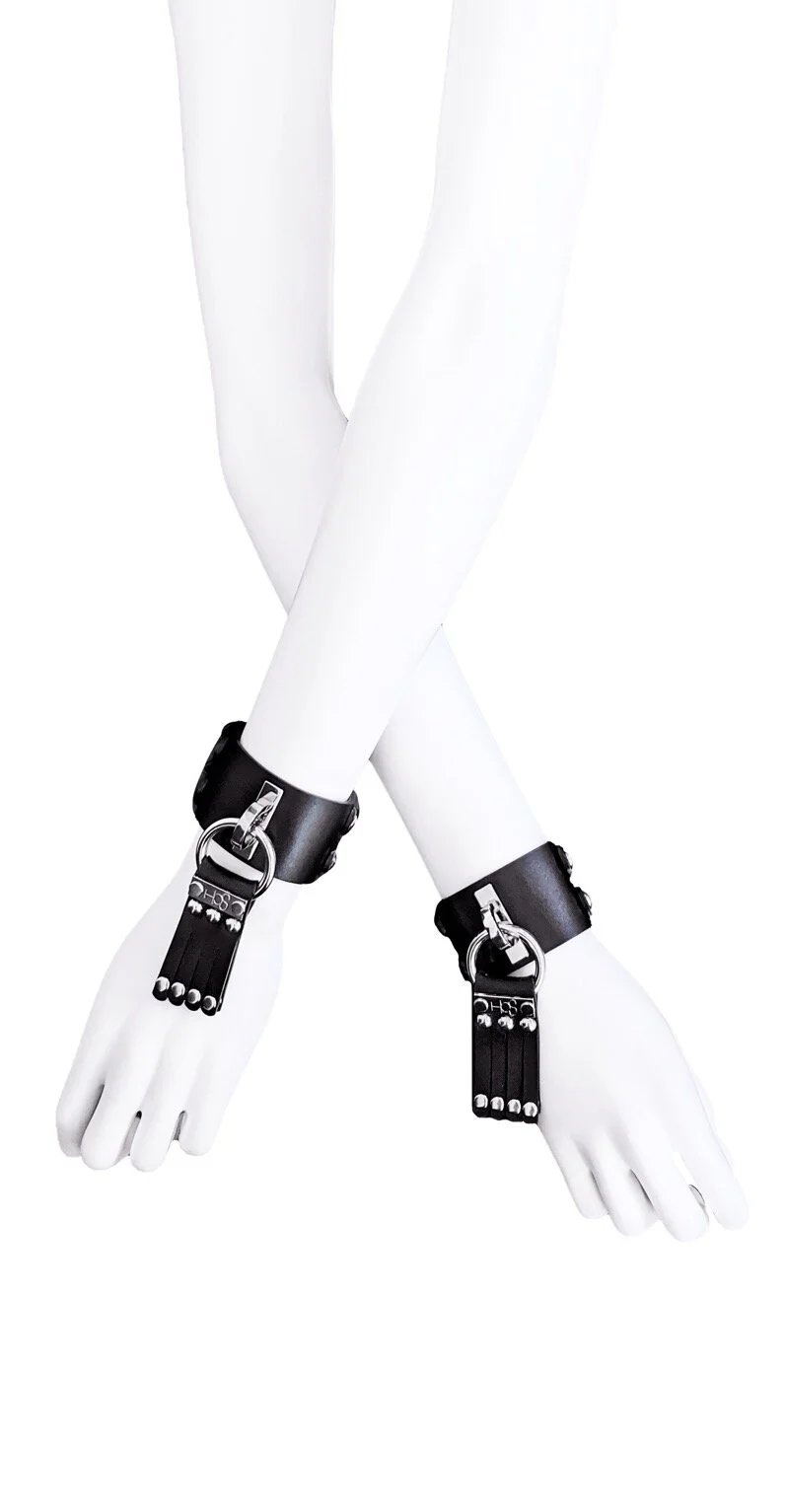 Stinger Cuff Final TN copy.jpg