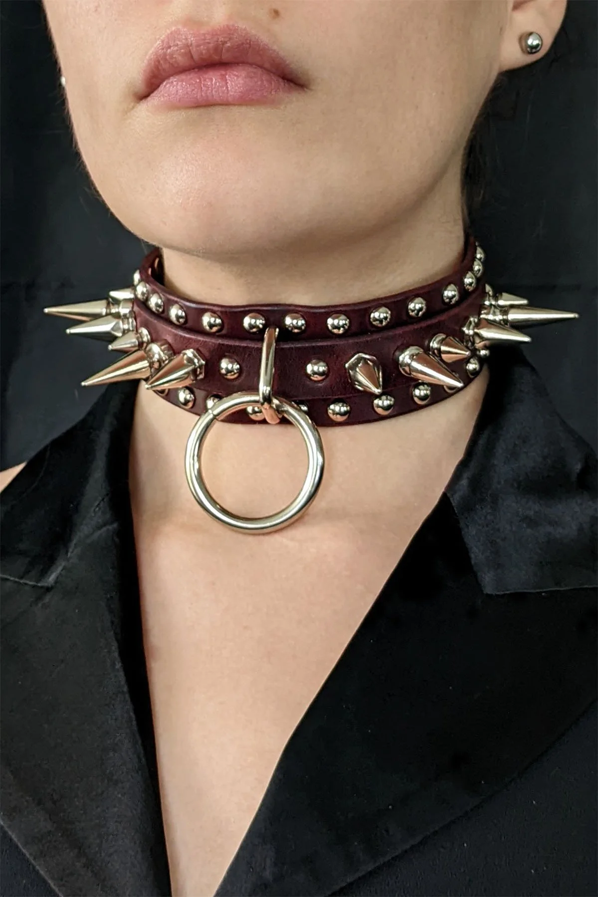 Burgundy Saturna Collar