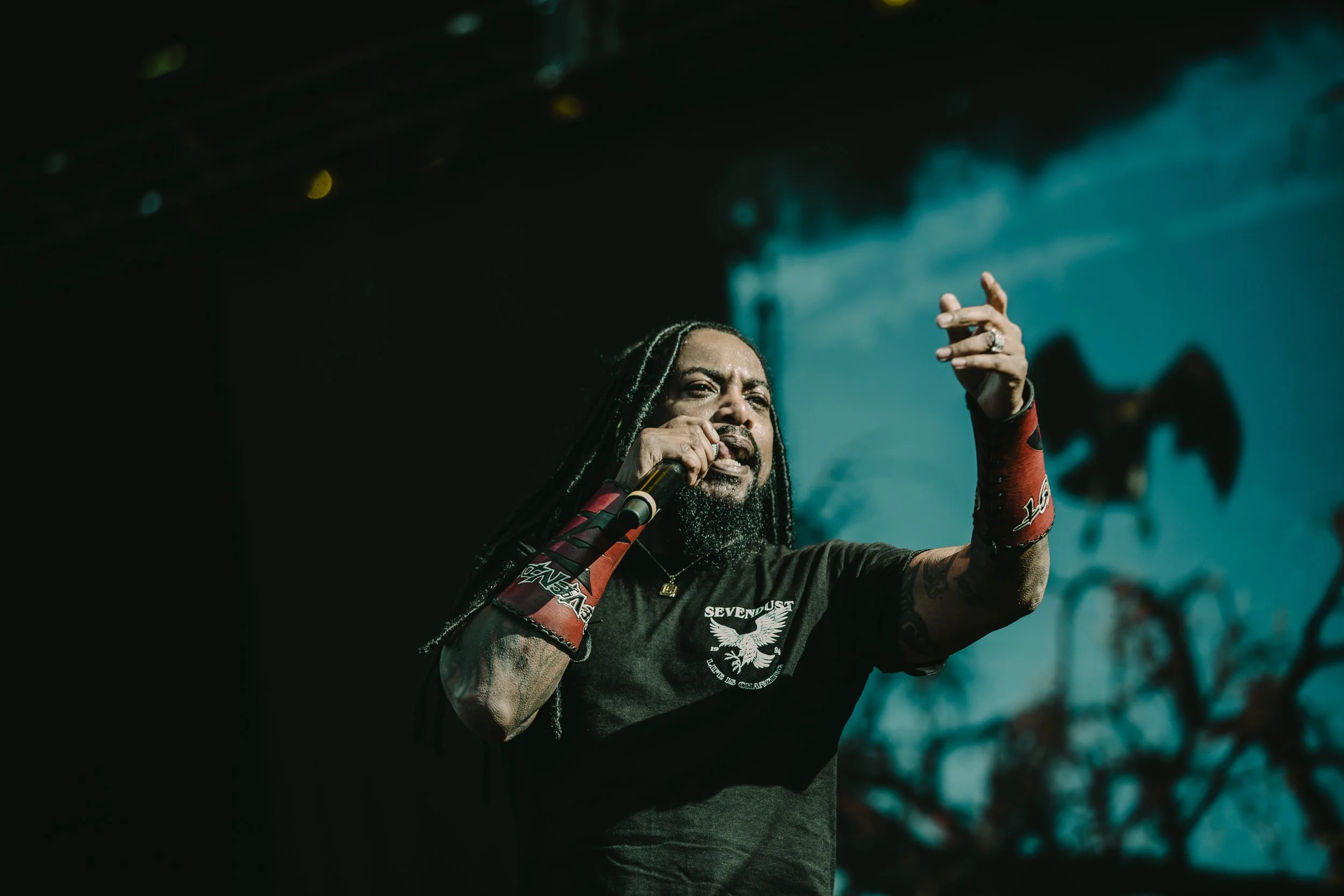 Photosxbyem_BRRFSevendust-20.jpg