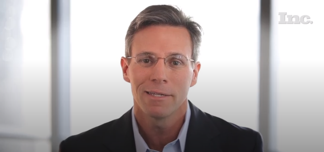 How to Assess Employee Performance Constructively