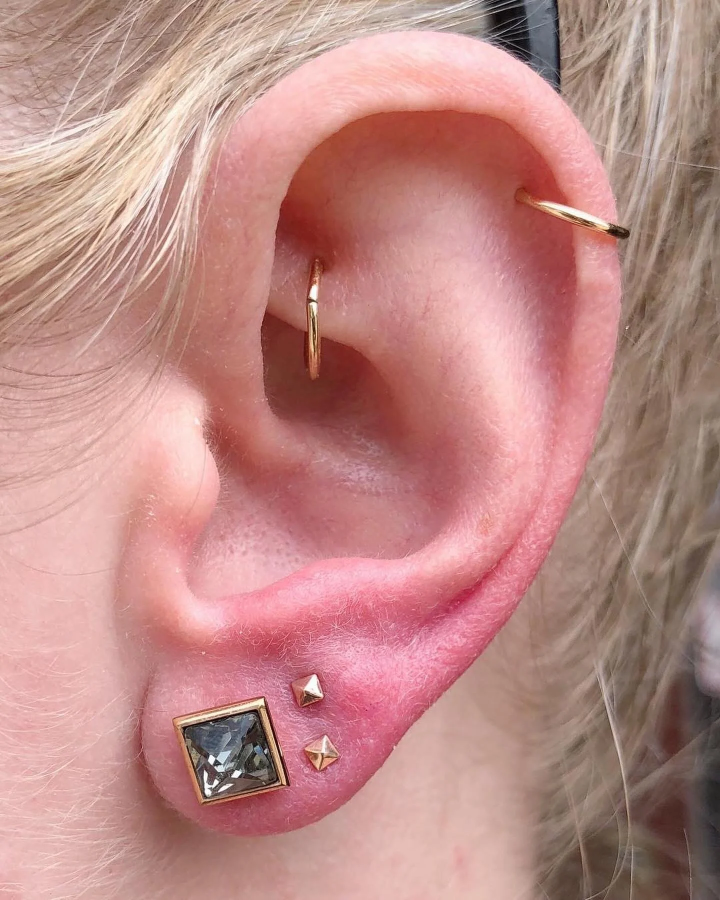 824BE577-1AF2-438C-B19F-D9B676FC188F