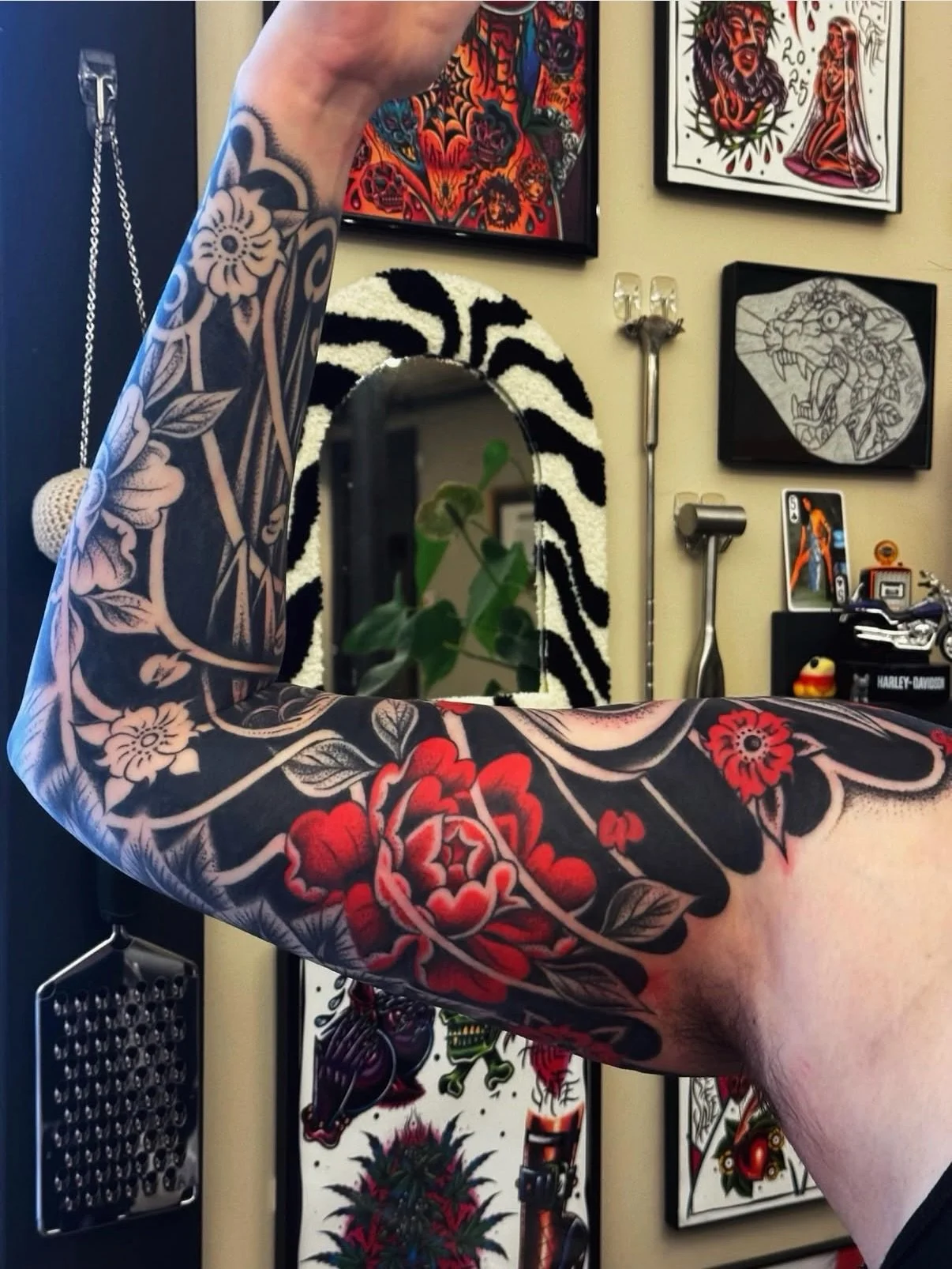 Ready for something bold? Book in now with @stfu_hayley via email at stfuhayleytattoo@gmail.com ✨