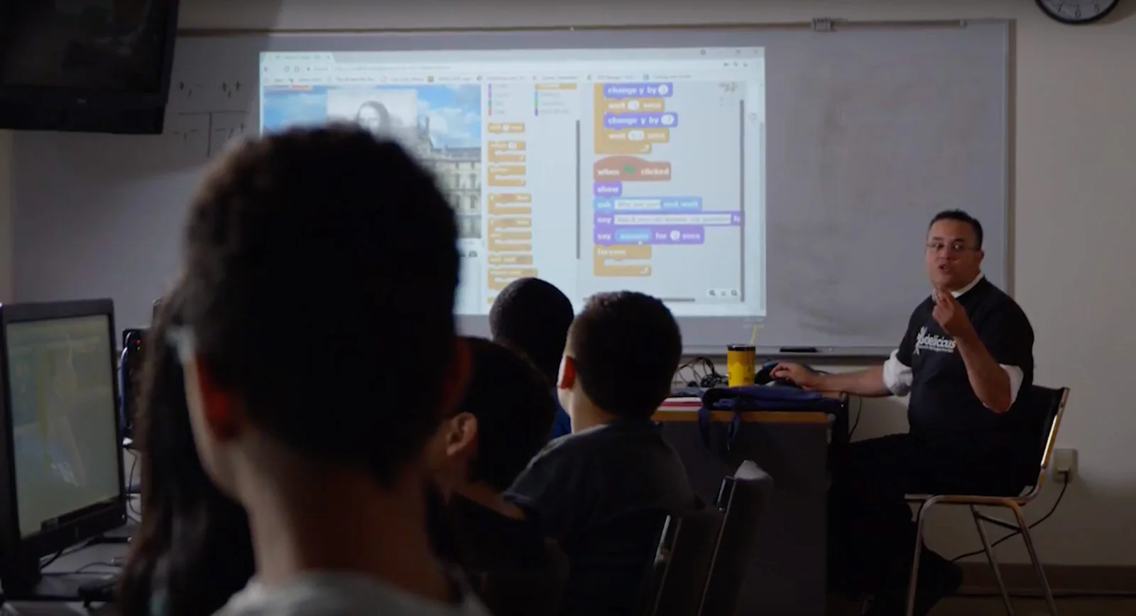 reyes-classroom.jpg