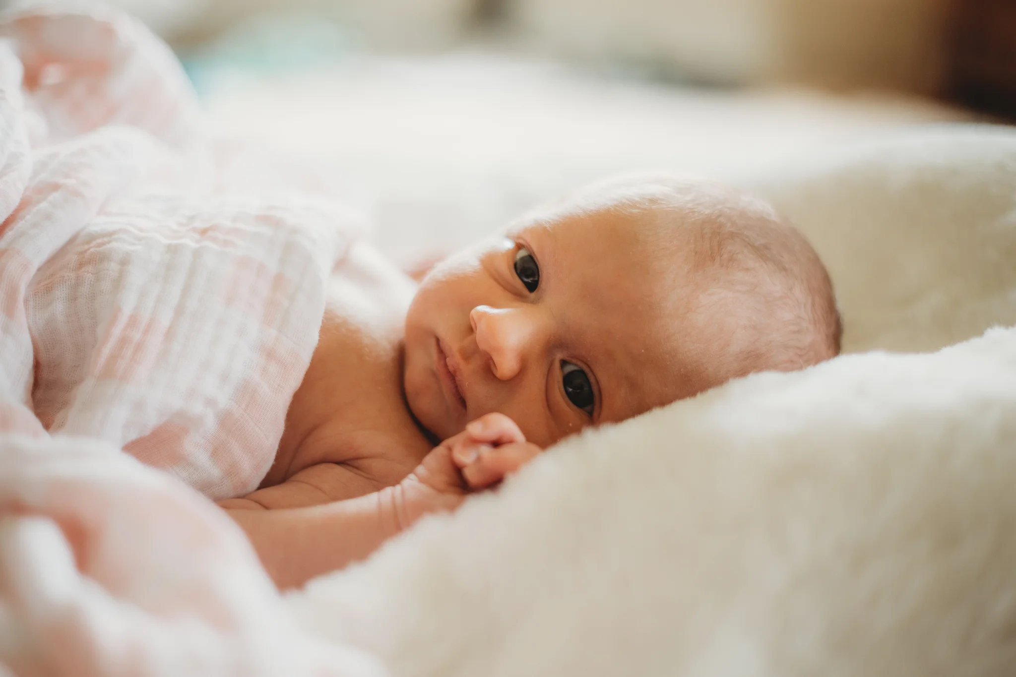 Los Angeles Lifestyle Newborn Photography-5.jpg