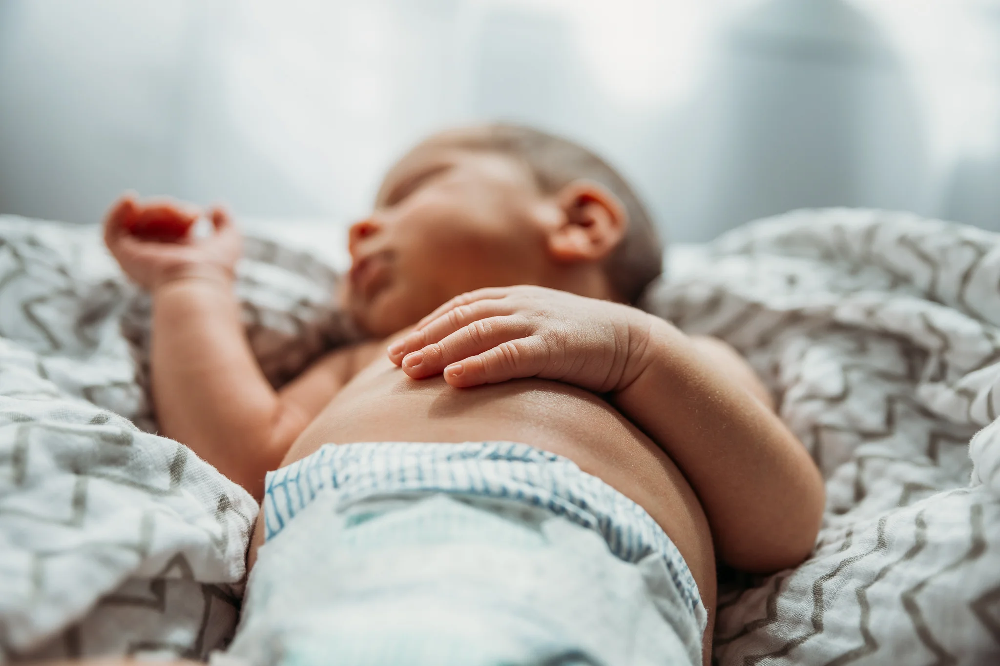 Santa Monica Lifestyle Newborn Session | Los Angeles Newborn Photographer