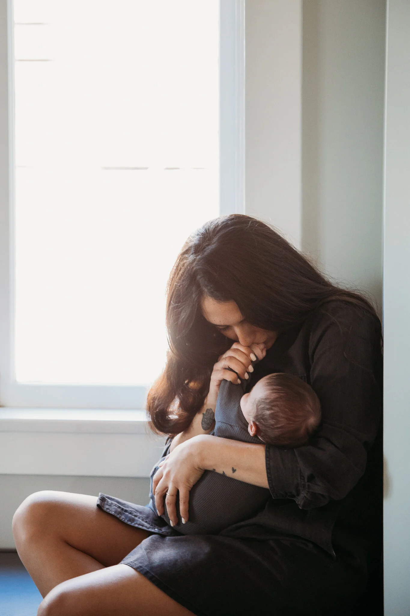 Hollywood Hills In Home Newborn Session | Los Angeles Newborn Photographer