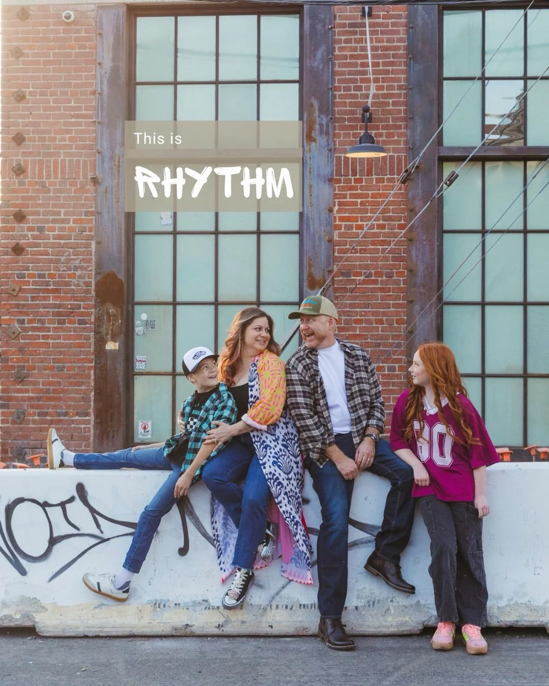 The Hansen&rsquo;s don&rsquo;t show up to &ldquo;take photos.&rdquo;

They show up as themselves.

Walking through the city.
Laughing at inside jokes.
Holding hands without being told to.
Letting the kids move, explore, lean in close.

And every time