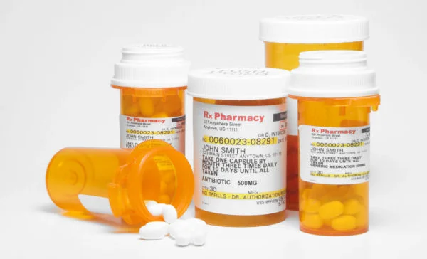 Source : https://jerryfahrni.com/2016/07/prescription-bottle-innovation/