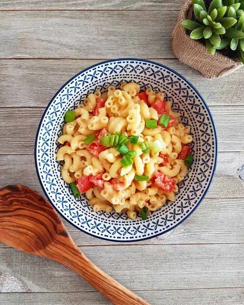 Mac &amp; Cheeze (not boring)
