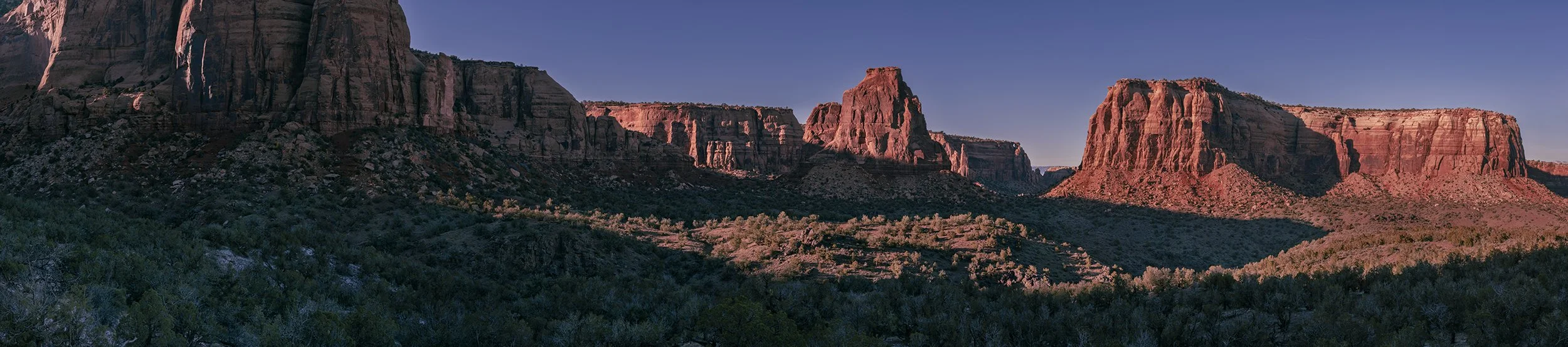 Kiss-Couple-high-V01 copy.jpg