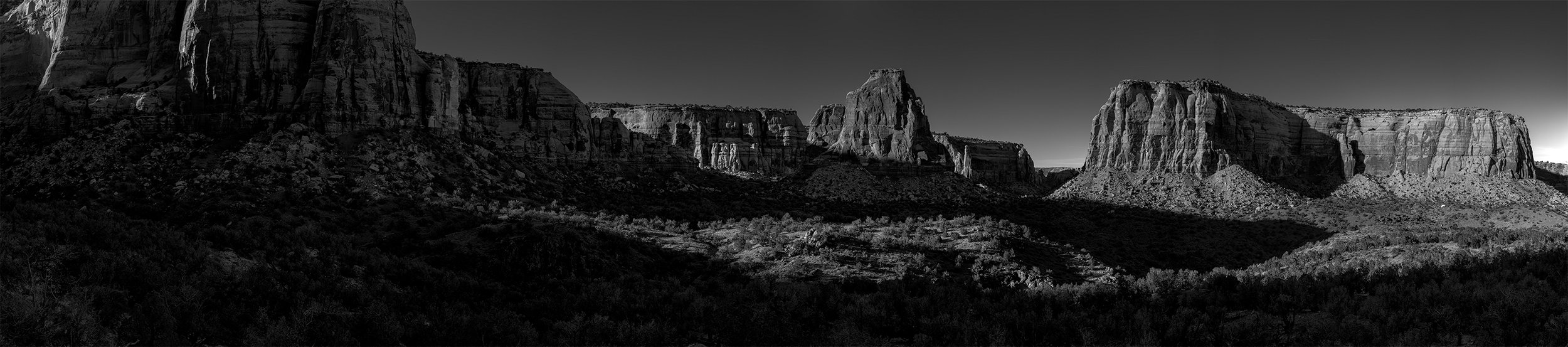 independence-monument-colorado-pano.jpg