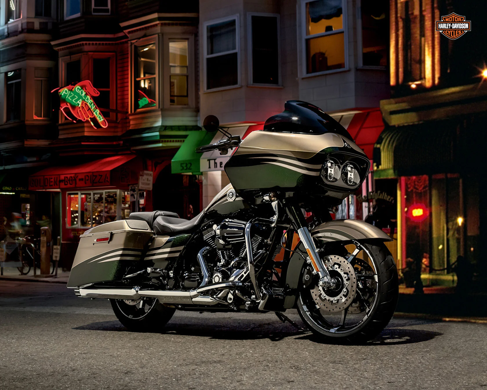 2013-Harley-Davidson-FLTRXSE2-CVO-RoadGlideCustom4.jpg