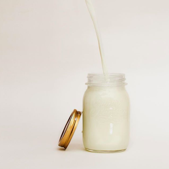Välling in a masonjar.png