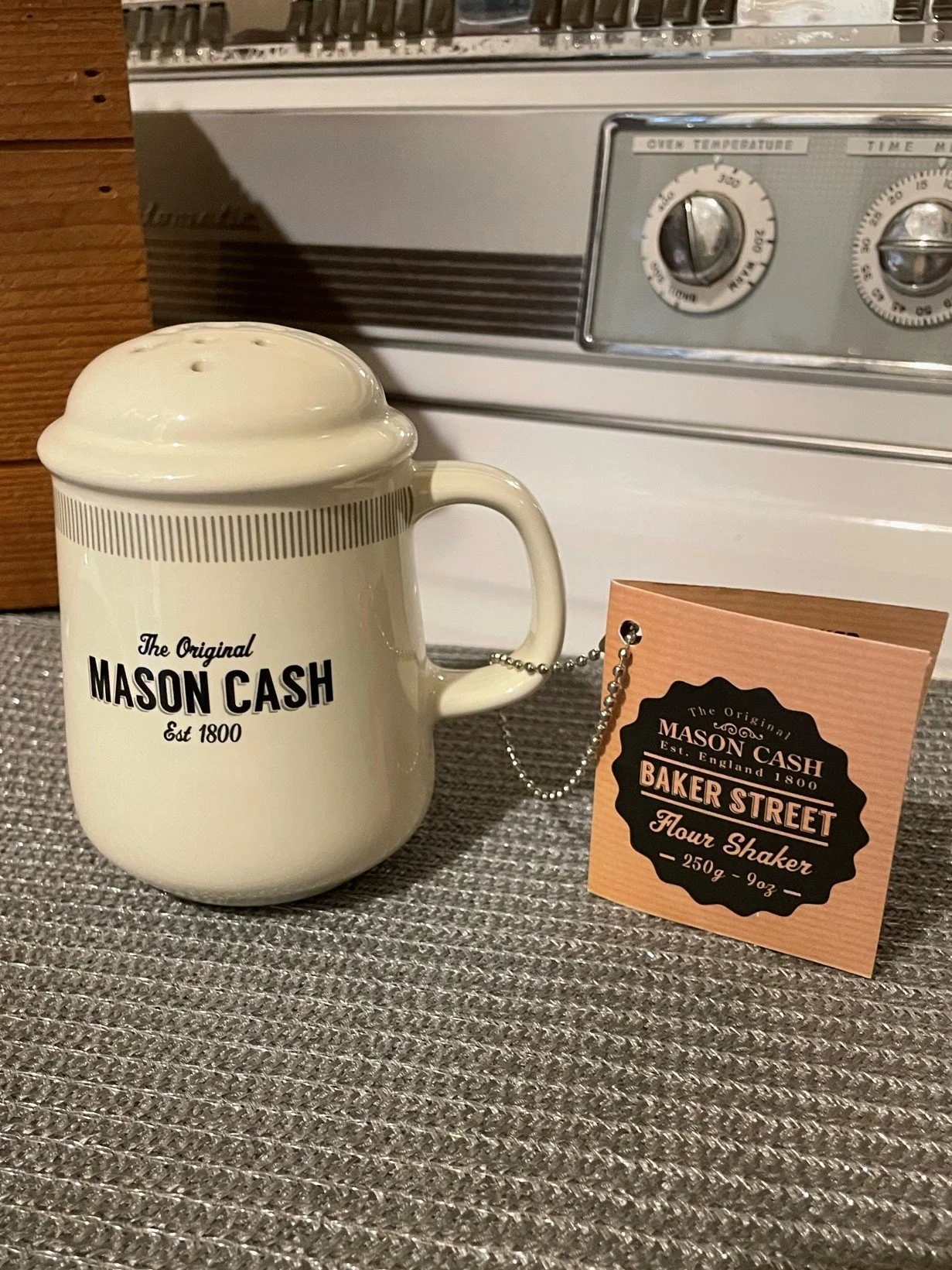 Flour Shaker Updated .jpeg