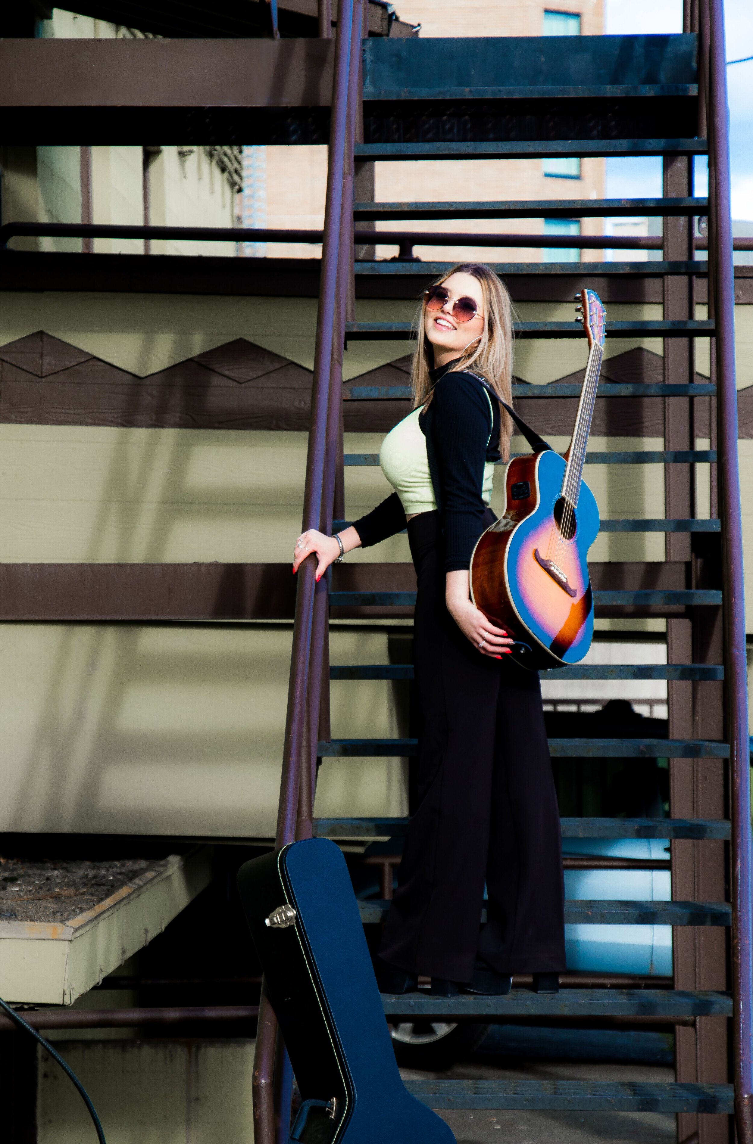 Lauren SpencerSmith — Artists and Beyond