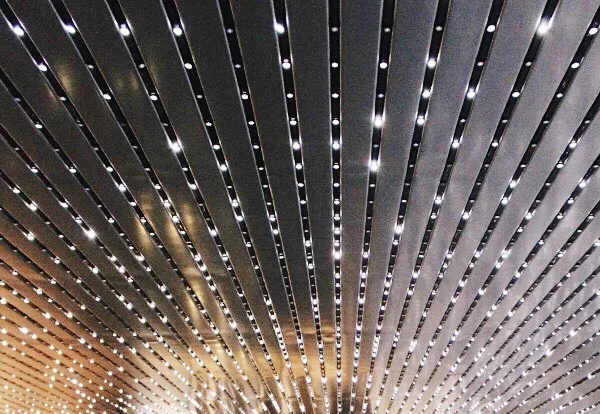 JustJennuine.com - National Gallery of Art Corridor - Washington DC   .jpg