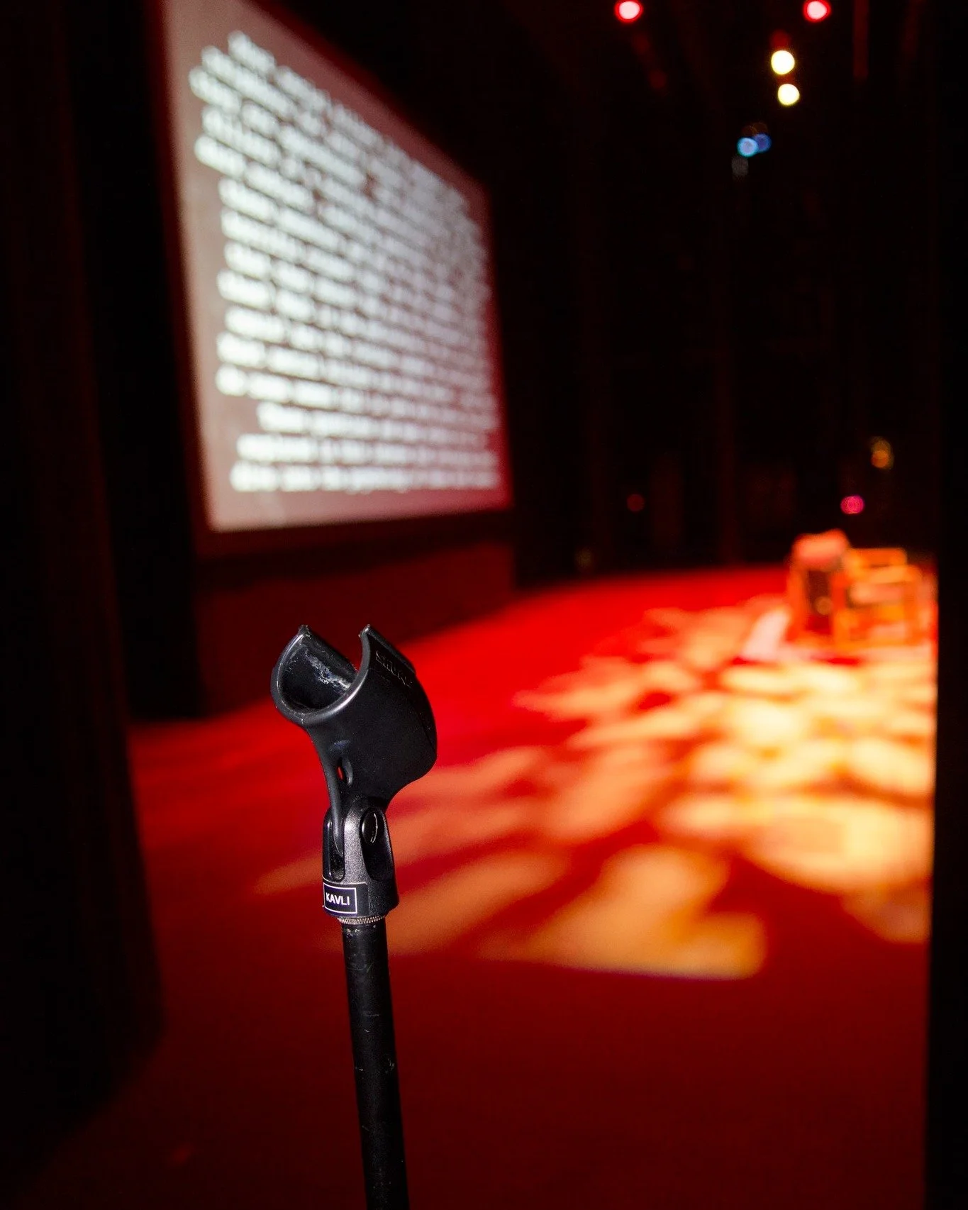 Tonight is the night! @tolzhaus will be in the house, answering your burning questions about the Psychology of Serial Killers. What questions do you have going into the event?

Comment KILLER and we'll DM you the link for the last remaining tickets!