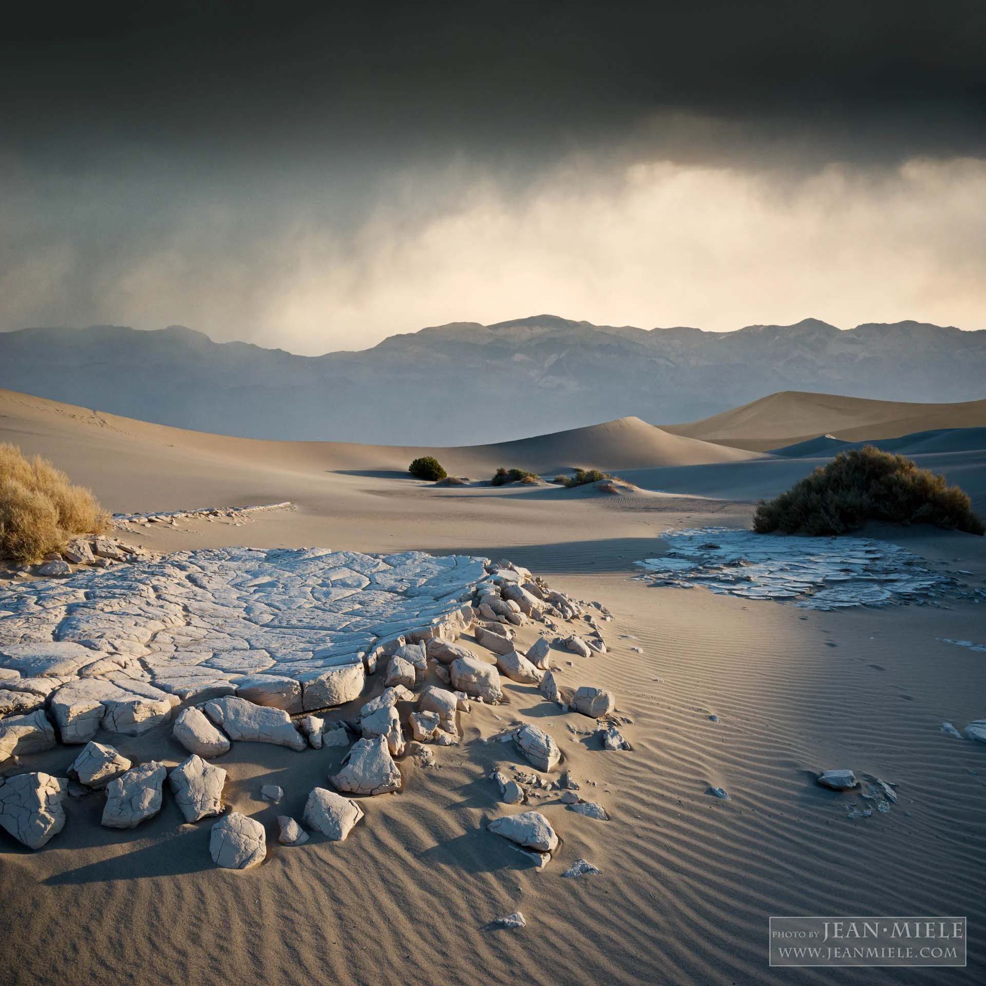 05_Miele_2016-3DeathValley_1248.jpg