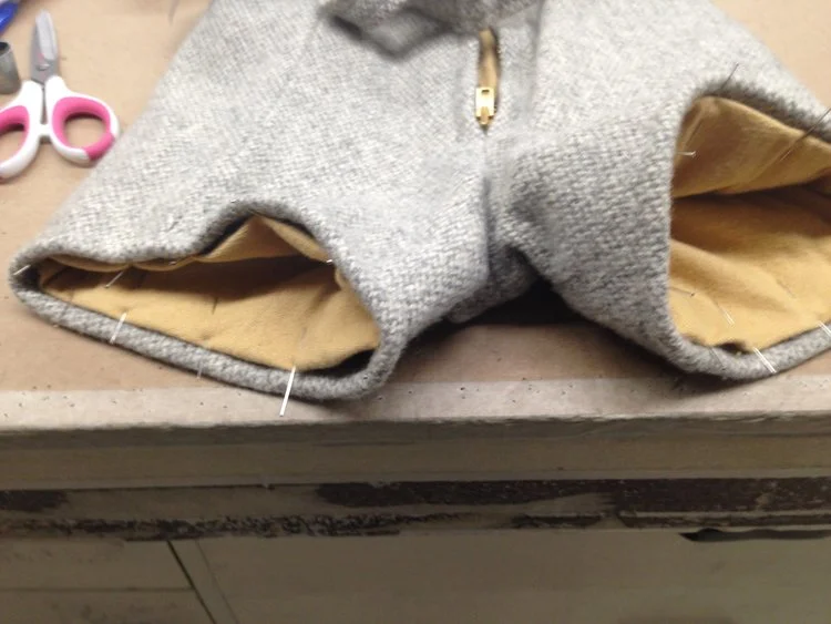  Slip Stitch lining to leg holes.&nbsp;   