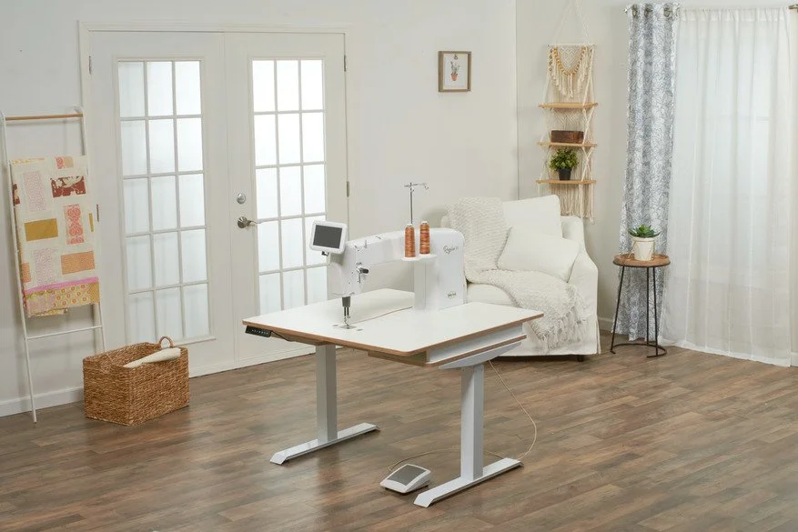 Regalia ST Long Arm Quilt- with Lift Table