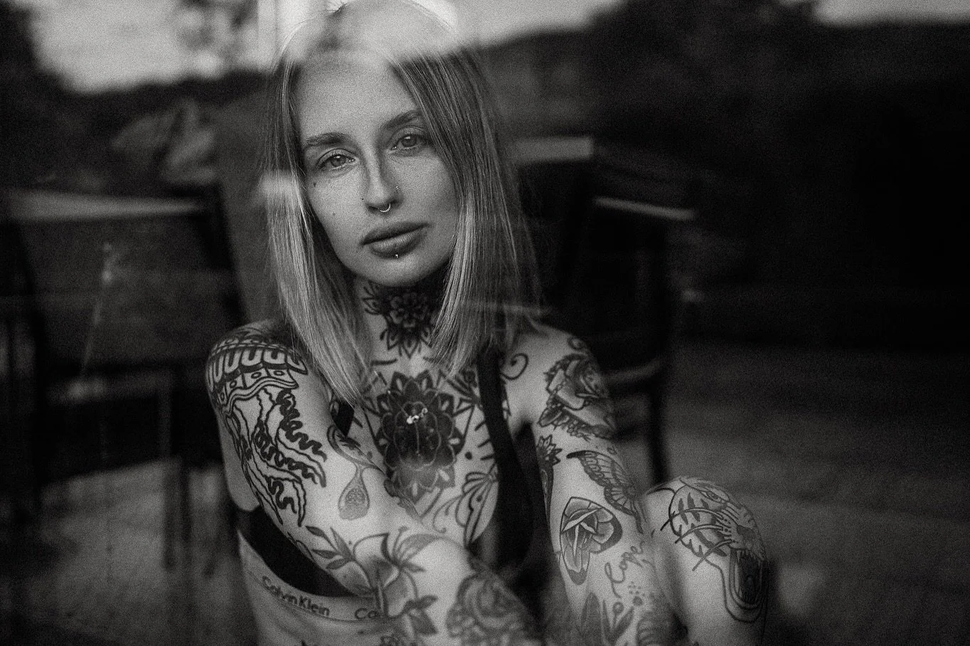 Justine 📷🍻
Justine 📷🍻
#justsomephotosandbeer #BlackAndWhitePortrait #BWPortrait #BlackAndWhitePhotography #MonochromePortrait #BW_Lovers #PortraitInBlackAndWhite #FineArtBW #AvailableLightBW #SigmaArt35 #SonyAlphaBW  #availableligbht #MonochromeM