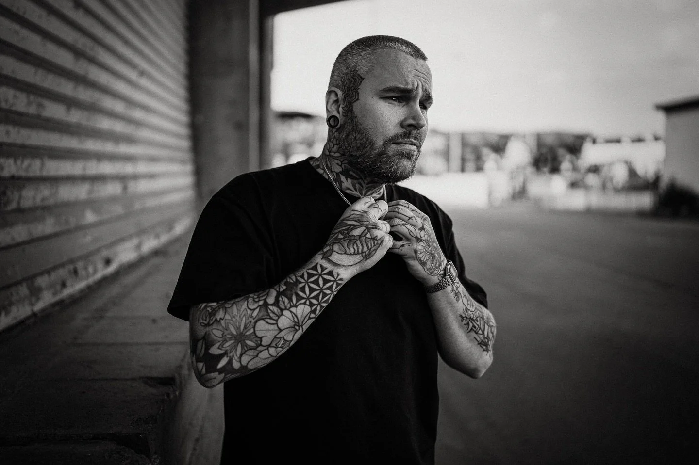 Kai 📷🍻
#justsomephotosandbeer #PortraitPhotography #AvailableLightPhotography #NaturalLightPortrait #PortraitLovers #PortraitMood #FaceOfTheDay #AuthenticPortraits #MoodyPortraits #CreativePortraits #PortraitVision #PortraitVibes #InstaPortrait #Ko