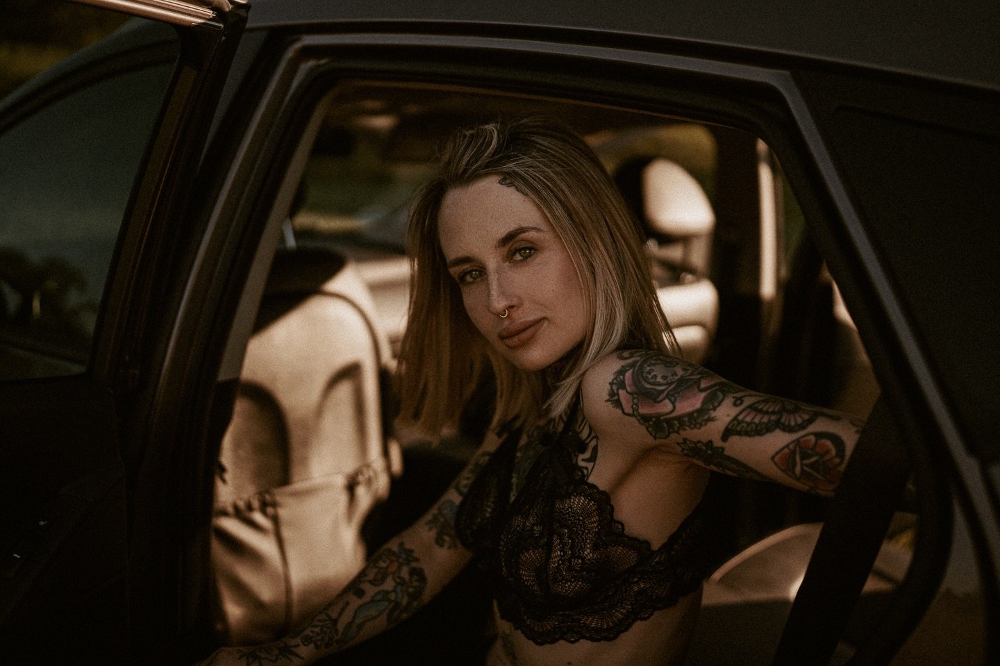 Justine 📷🍻
Justine 📷🍻
#justsomephotosandbeer #AvailableLight #AvailableLightPortraits