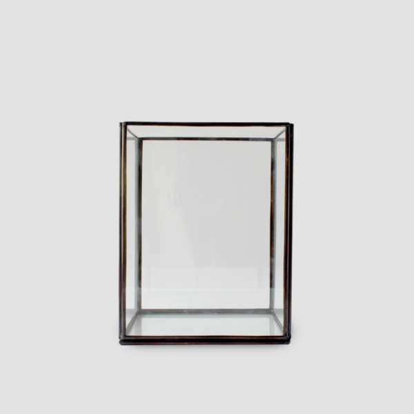 NORDIC CANDLEHOLDER (M) | BLACK Black iron with glass panels Size : L 14 x W 14 x H 17 cm IDR 50,000/per piece Qty Available: 22 pcs