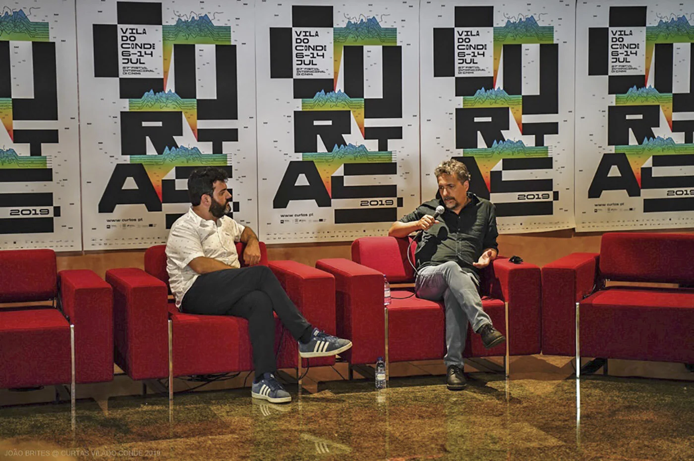 Curtas-2019_poster_squarespace_2.jpg