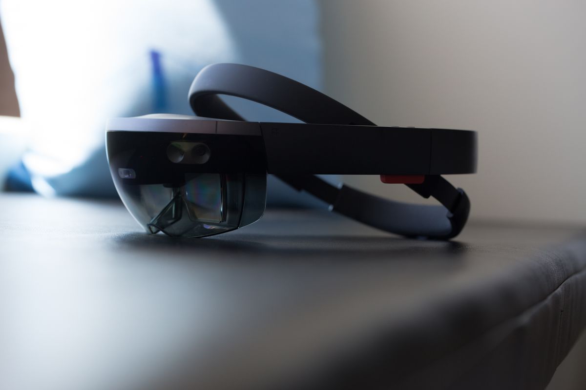 source: Microsoft HoloLens 2 press