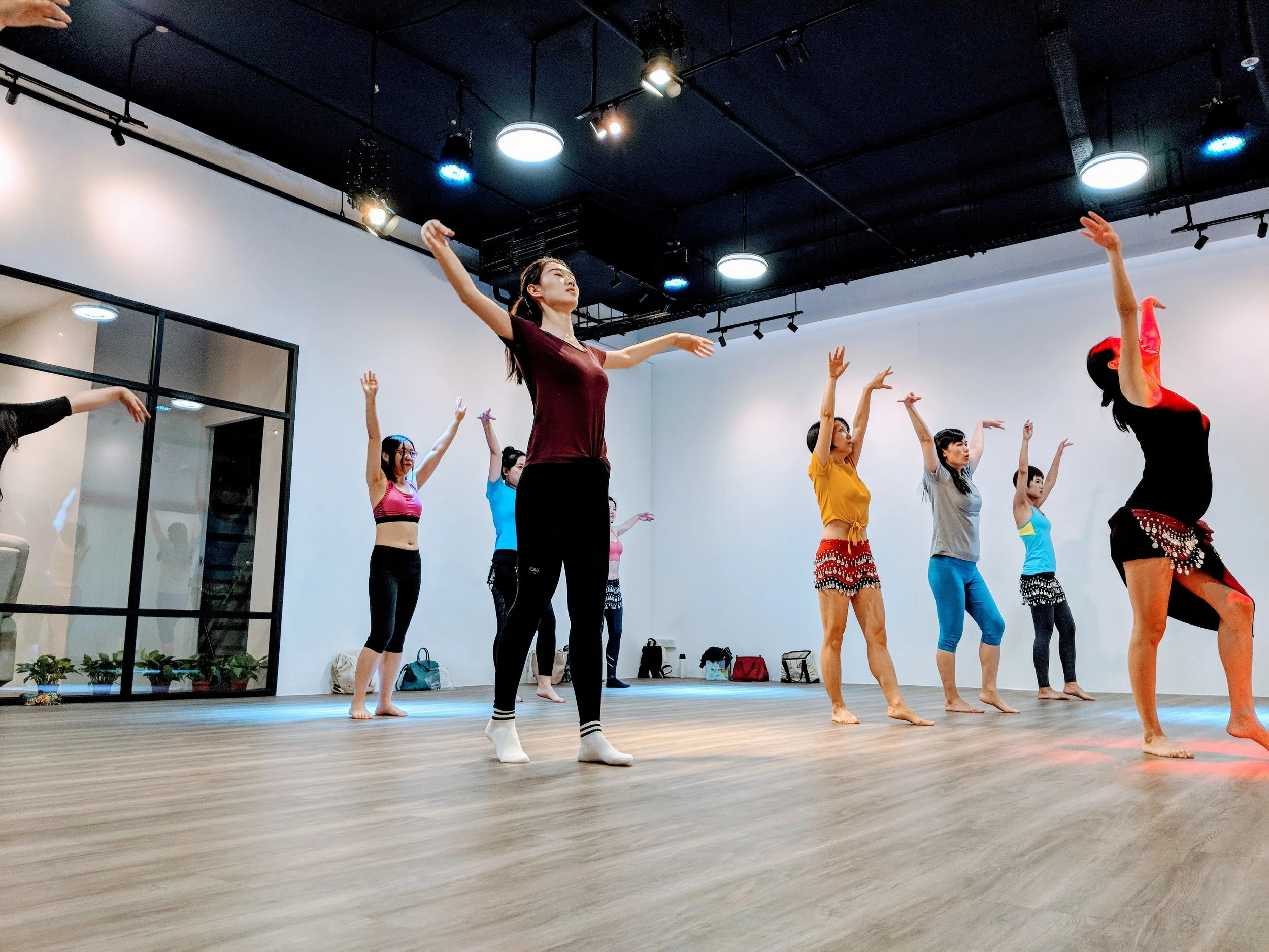 Dance and Yoga Studio in Clarke Quay..在科勒马桶店教室.... — Dream Dance and ...