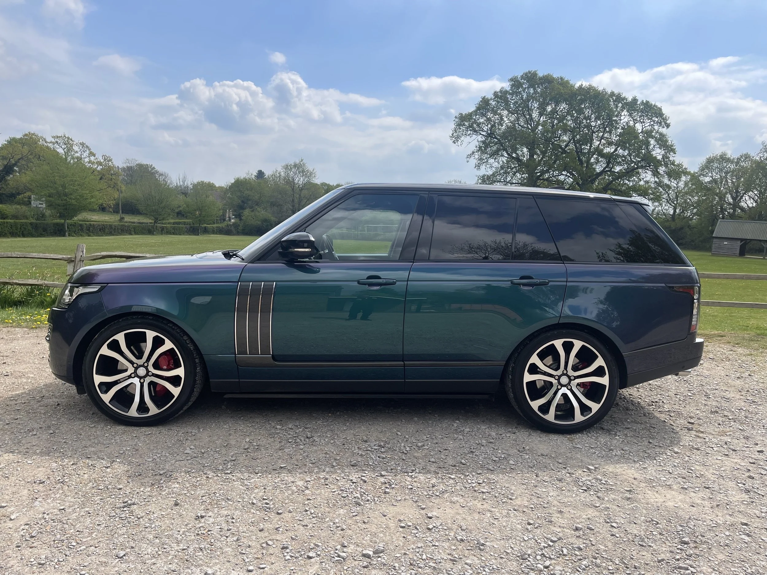 Range Rover SVA Dynamic 5.0 V8 — Osprey Group