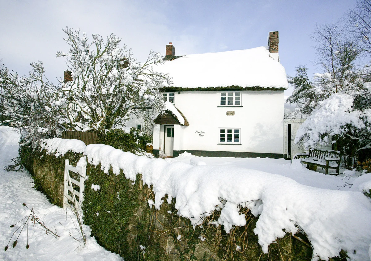 Moorland View Cottage in the snow