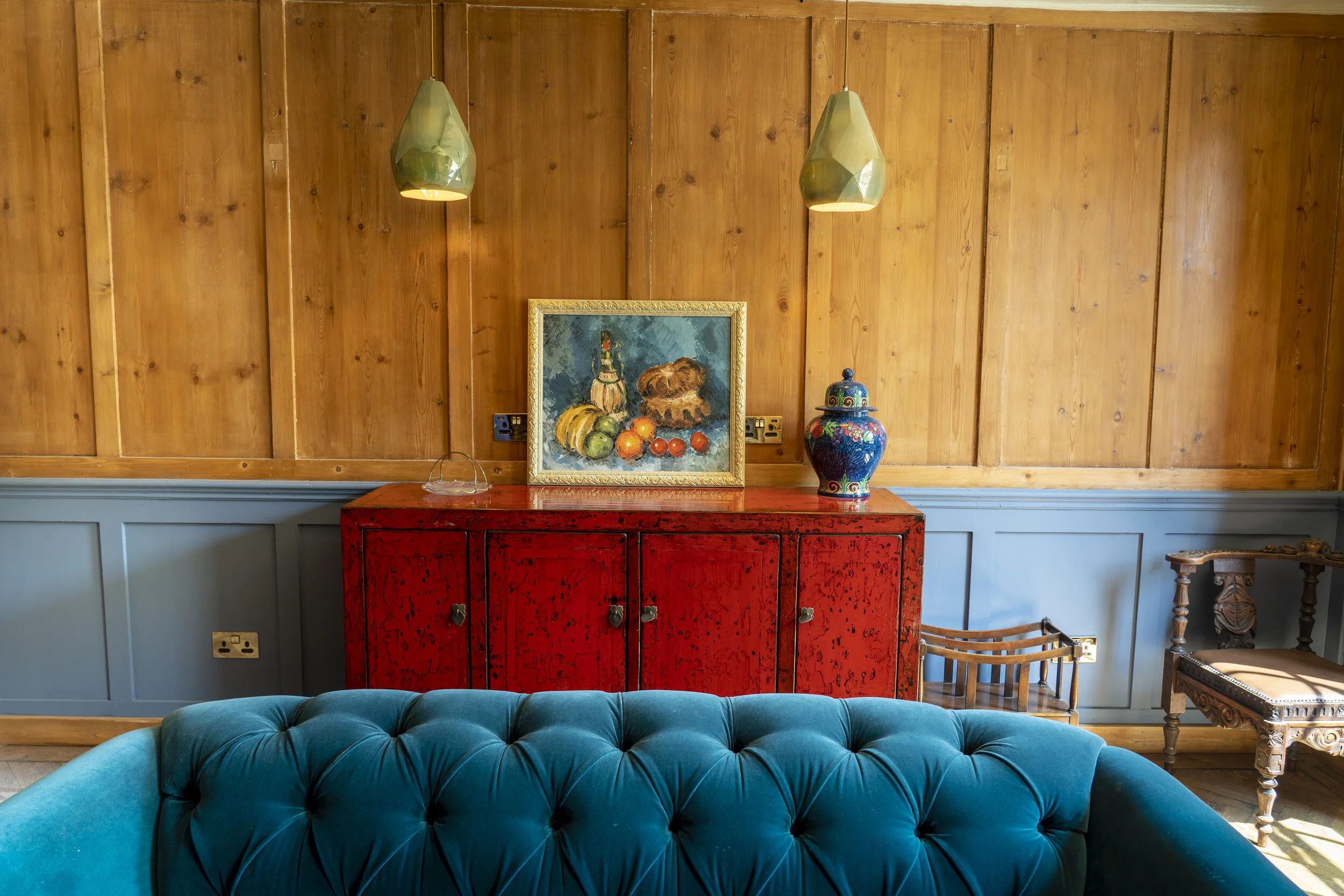 The Vines Contact Us