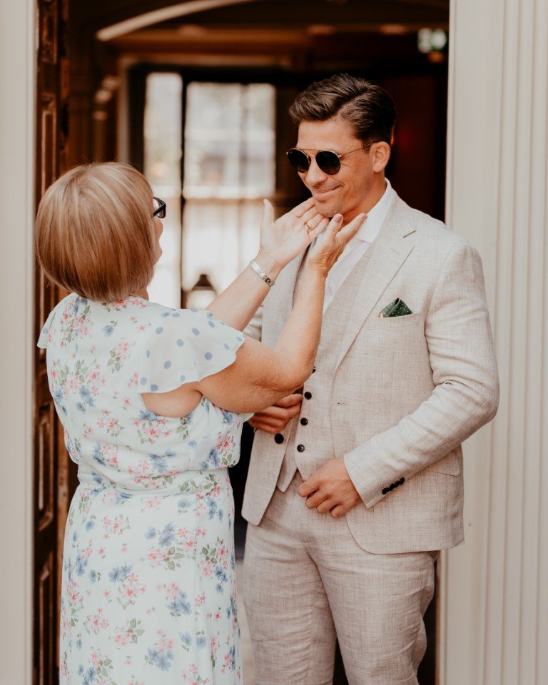 mum-and-groom.jpg