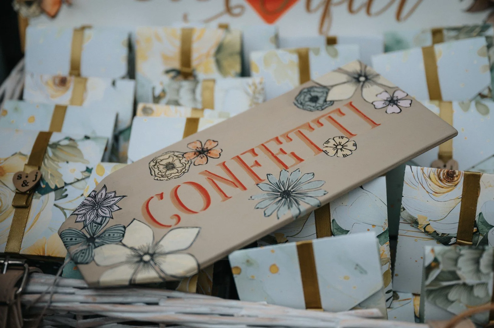 confetti-ecofriendly-bags.jpg
