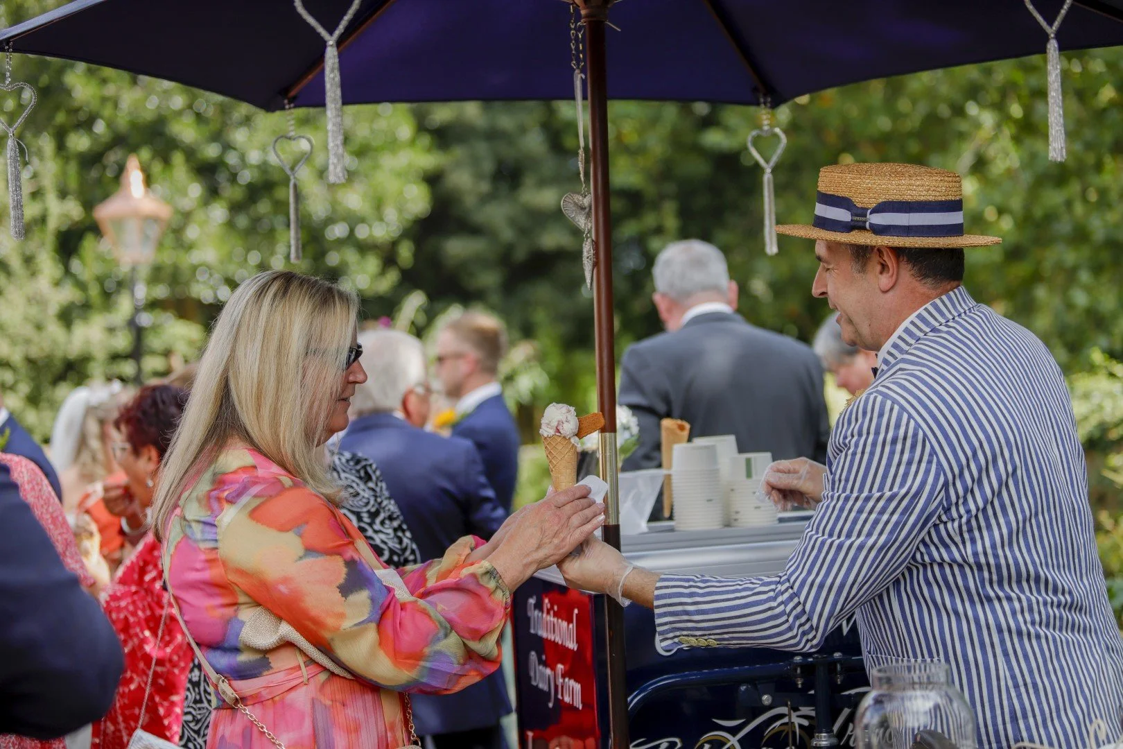 icecream-cart-guests.jpg