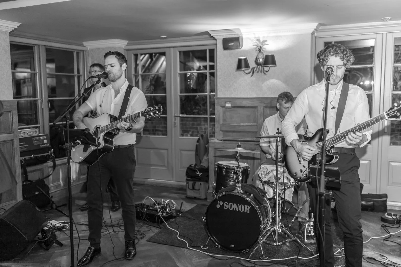  Unique wedding entertainment ideas for an unforgettable reception